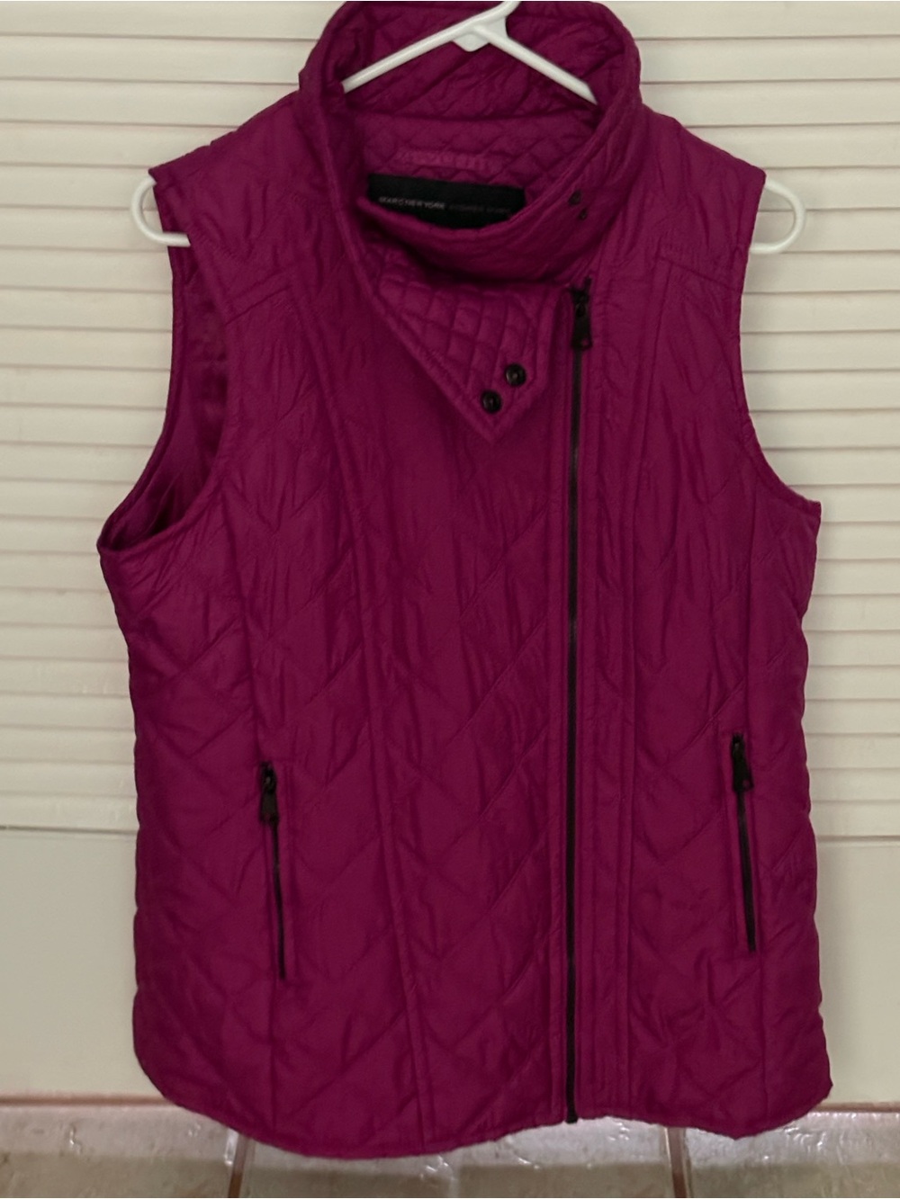 Marc New York Andrew Marc Women's Magenta Quilted Full Zip Vest Pockets M